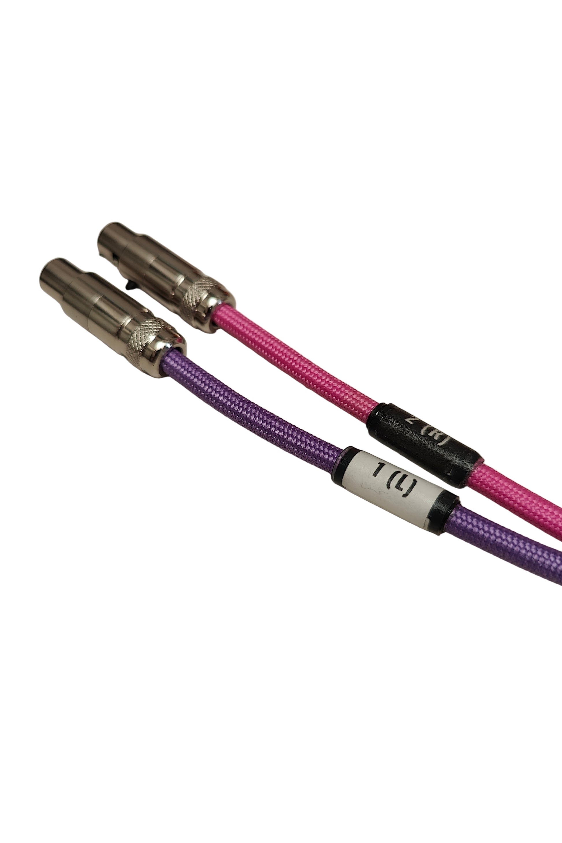 Cable: (2) TA3 (H) -> 3.5mm (M)