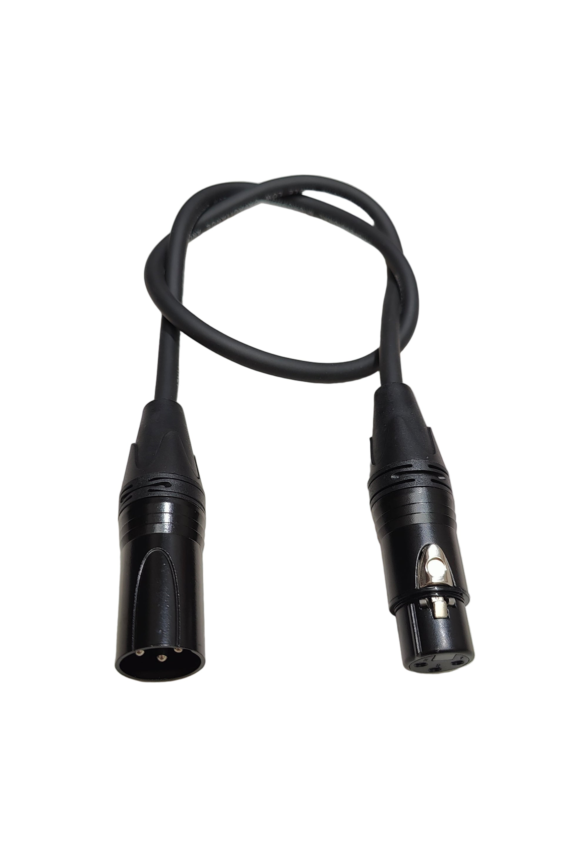 Cable: XLR (Grueso)
