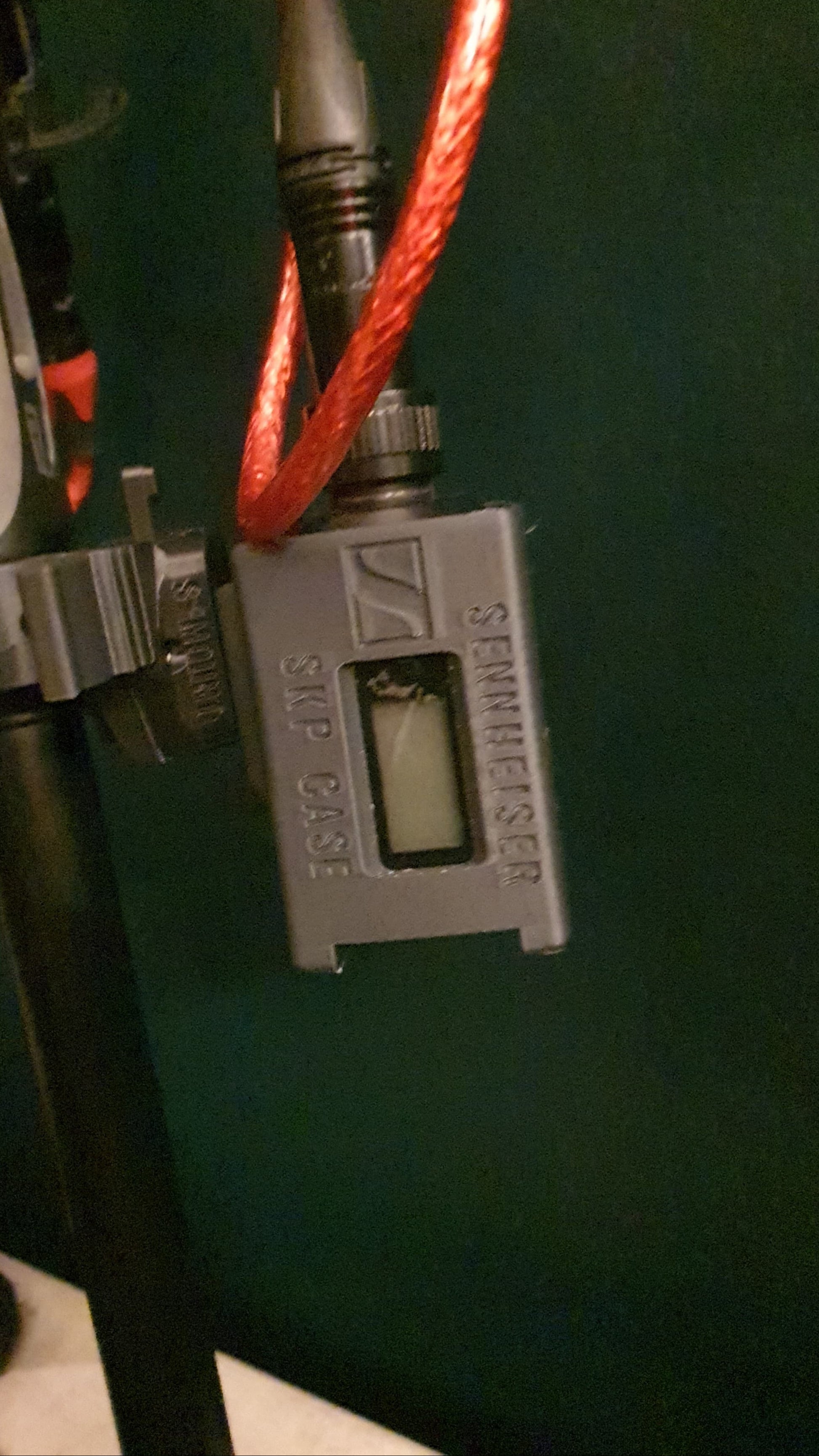 Case: Sennheiser SKP Plug On