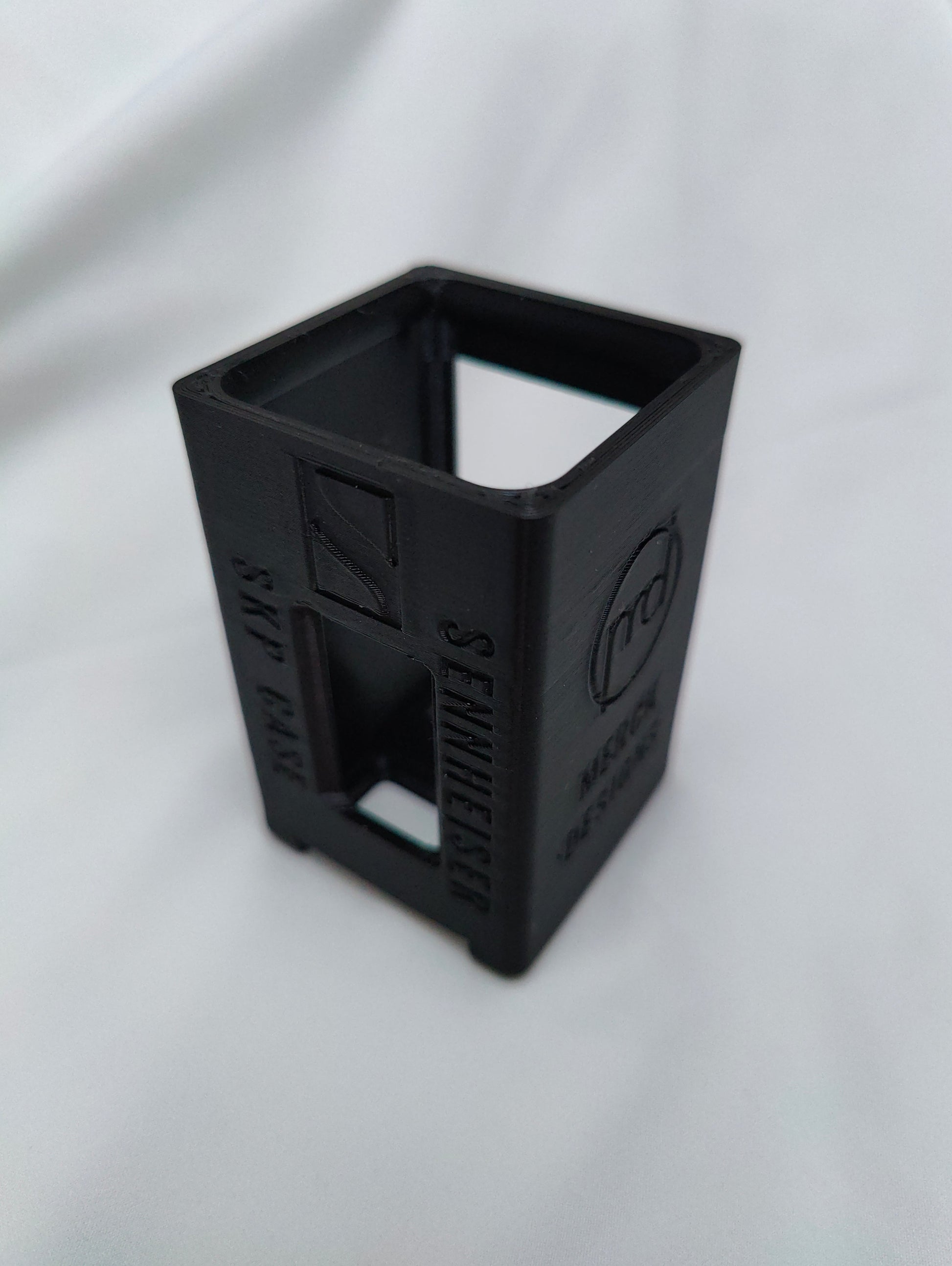 Case: Sennheiser SKP Plug On