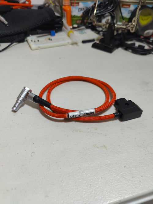 Cable: D Tap - Lemo 2 Pin (Angulo)